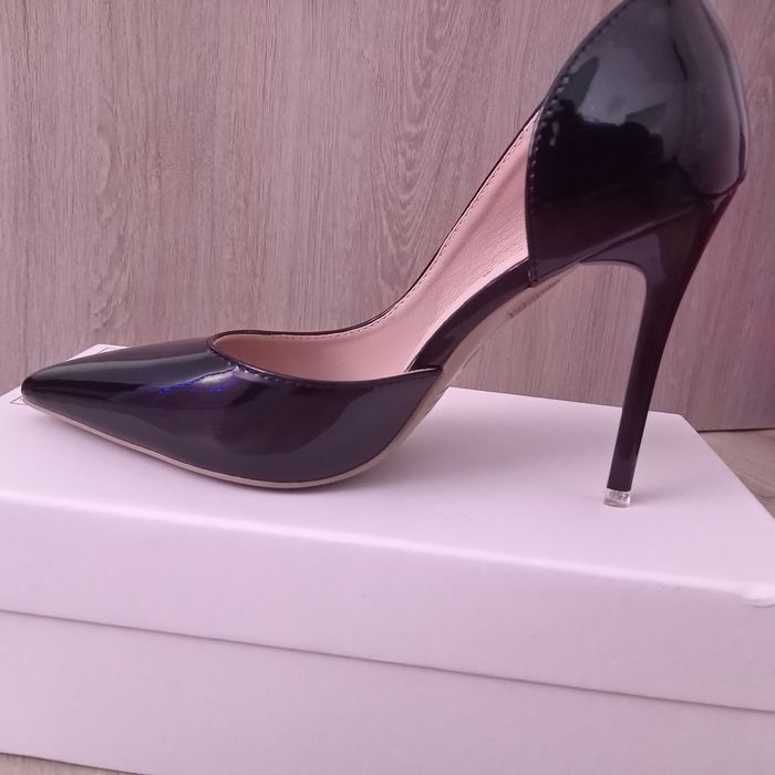 продам туфли. 40 размер.