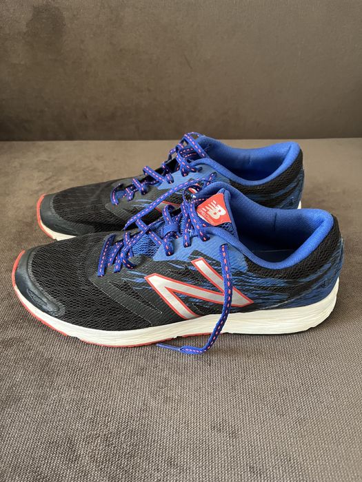 Маратонки New Balance 43 номер