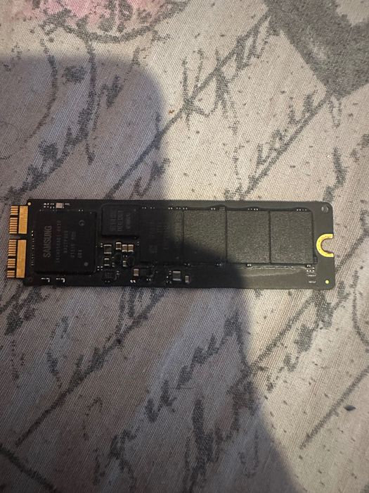ssd 256gb M.2 samsung за мак бук про 2015