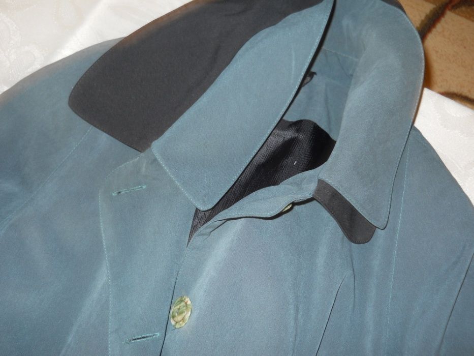 vand pardesiu, culoare verde-turcoaz, lung, nou, marca Prestige, nou,