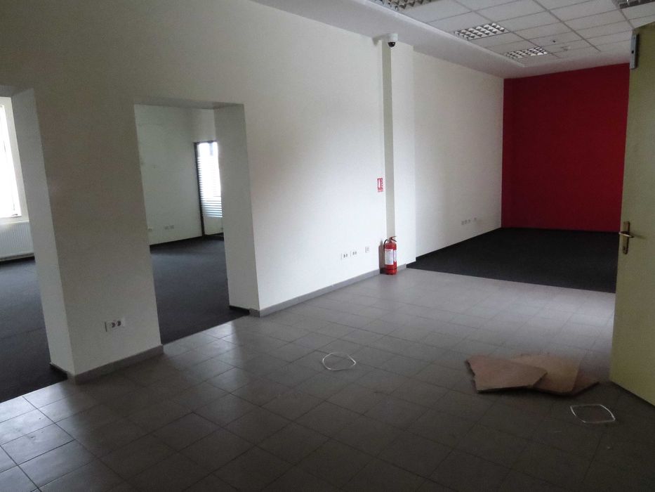 Spatiu Comercial 500mp 1200 euro/mp, SHEIN DC STORE !