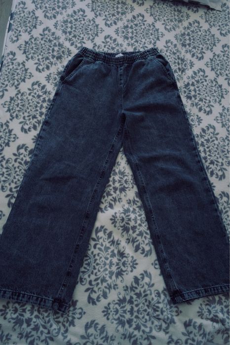 Продам новые джинсы