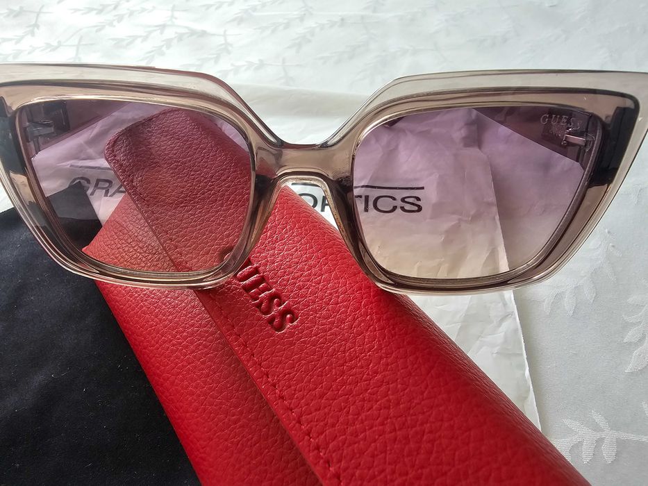 Дамски слънчеви очила Guess. Нови. Оригинални