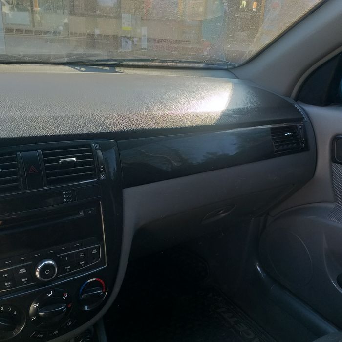2018 gentira petnosi orqa eshikda bor