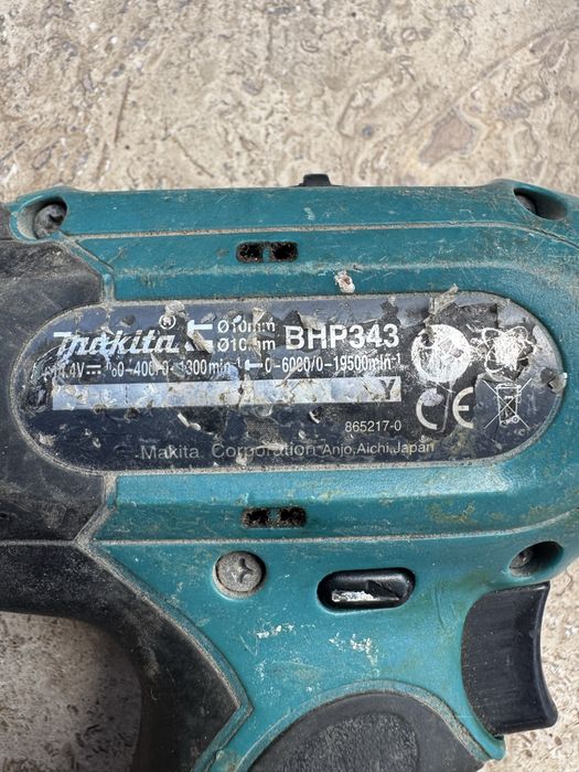 Makita винтовер 14,4V боди