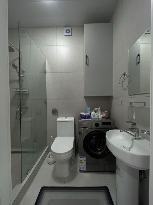 Вокзал 2 Хона Люкс Мансарда с лифтом