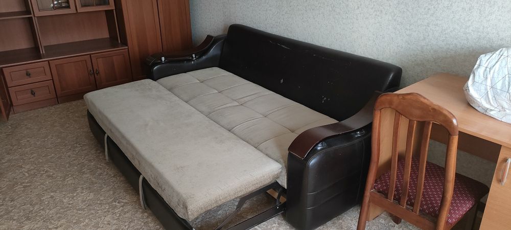 Продам мебельный гарнитур