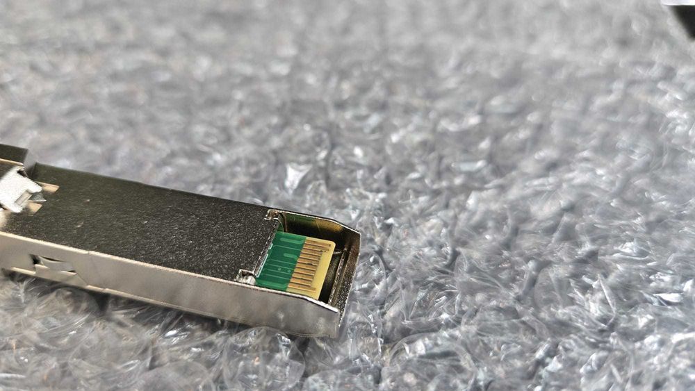 Modul SFP+ la RJ45 10G Ubiquiti UACC-CM-RJ45-MG, NOU