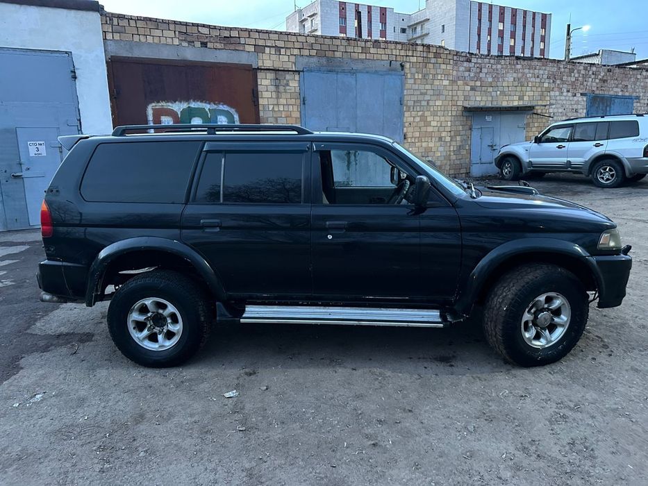 Митсубиси Челленджер