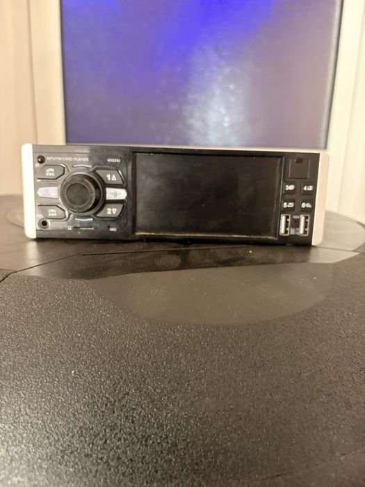 CAR MP5 PLAYER  1 DINчисто нов