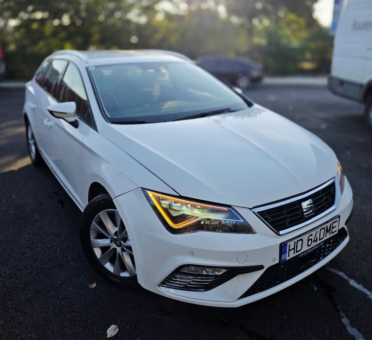 Vand Seat Leon 1.6 tdi 116 cp Euro 6 faruri led