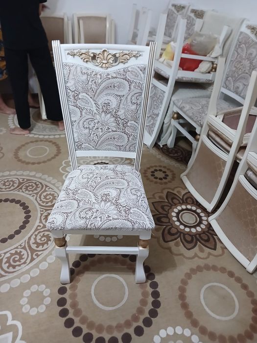 Стул орындық отыратын