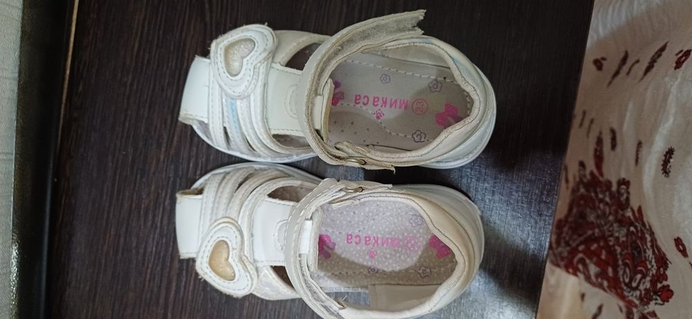 Сандали для девочки 23 рр