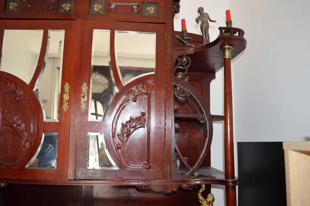 Старинен салонен бюфет сецесион