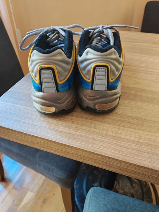 Дамски маратонки NIKE