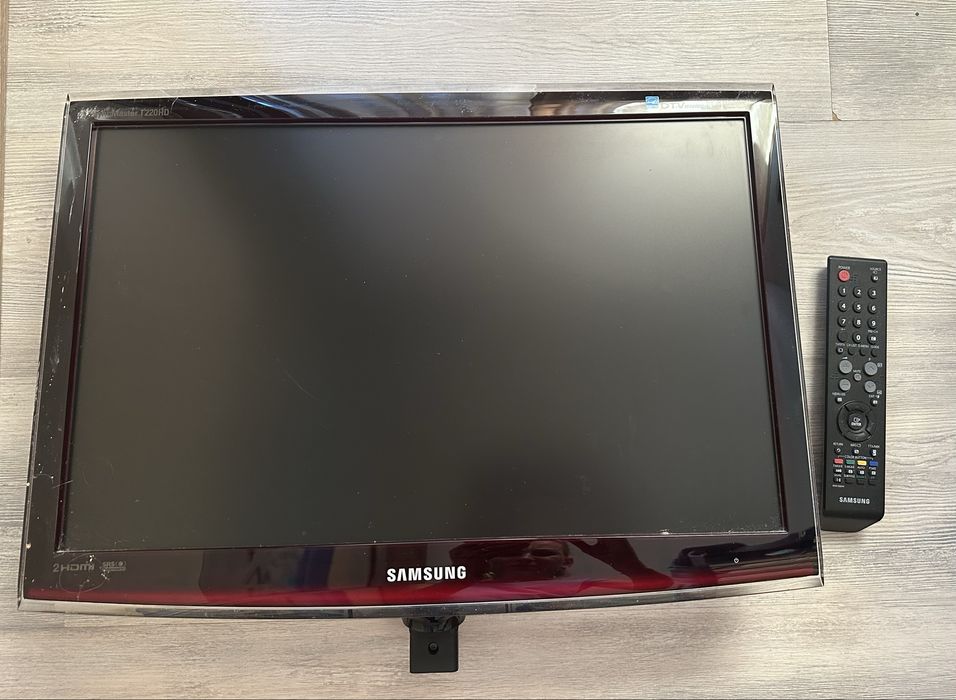 Монитор  Samsung