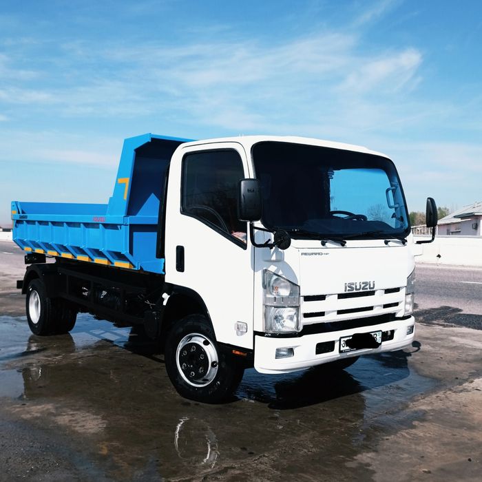 Isuzu samosval SOTILADI