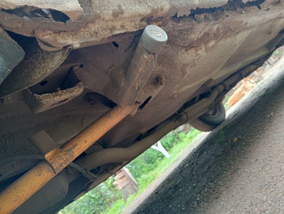 Продам авто Ваз 21043