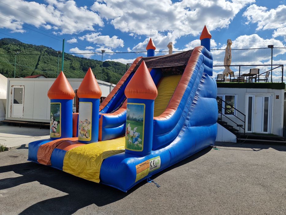 Închirieri tobogane gonflabile