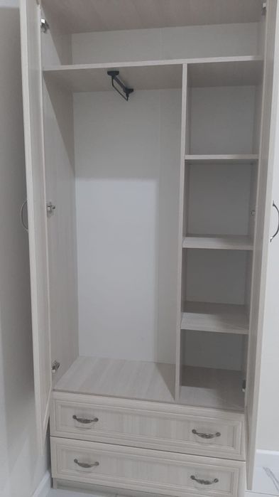 Продам шкаф и пенал