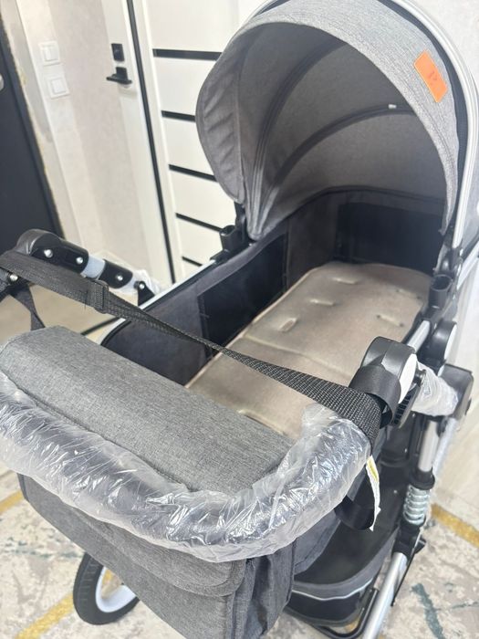 Коляска универсальная 2 в 1 PEGAS