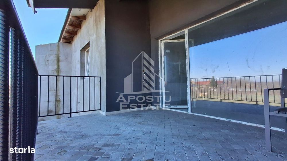 3 Case insiruite In Livada la gri