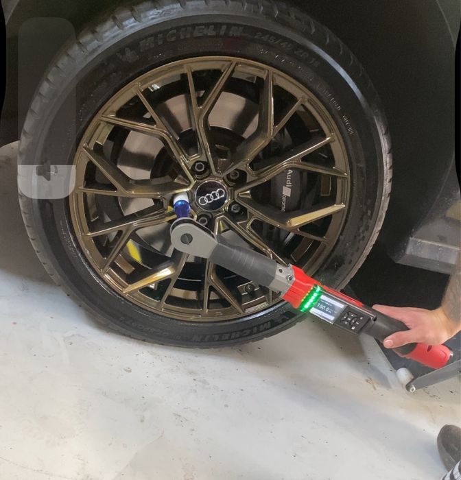 Vopsit jante auto, reconditionare jante, indreptat jante, sudura jante