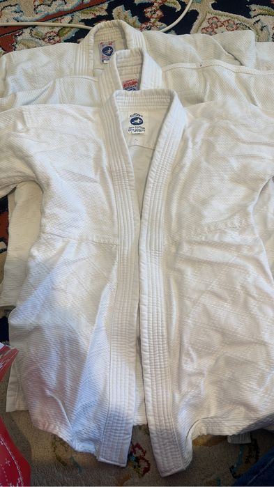 Одежда  тхэквондо перчатки