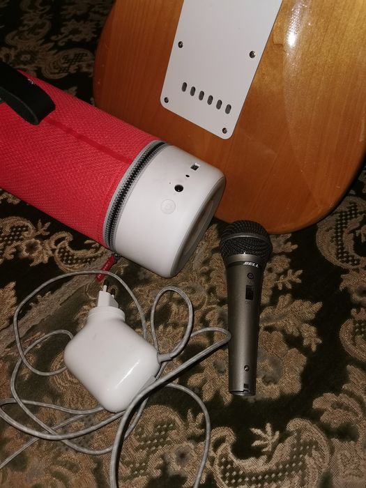 Wahl 8169L.Înălțătoare Moser/Wahl. Fender Stratocaster. Libratone