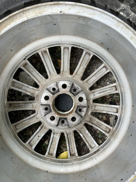 Style 237  със зимни гуми 245/45r18 2024 dot