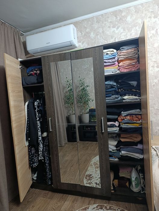 Спальный гарнитур б/у