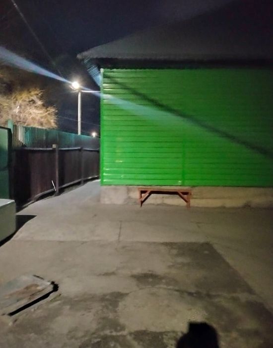 Продам два дома дом большой