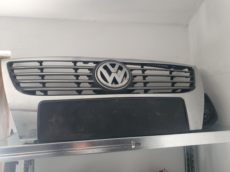 Решетка за VW Pasat 6