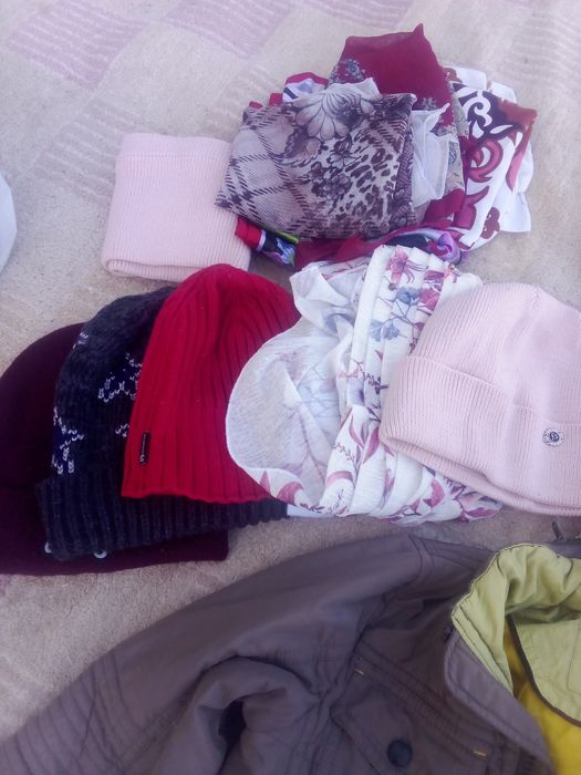 Отдам всё в одни руки