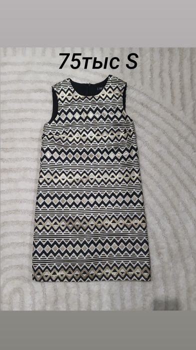 Платья б/у  размер S