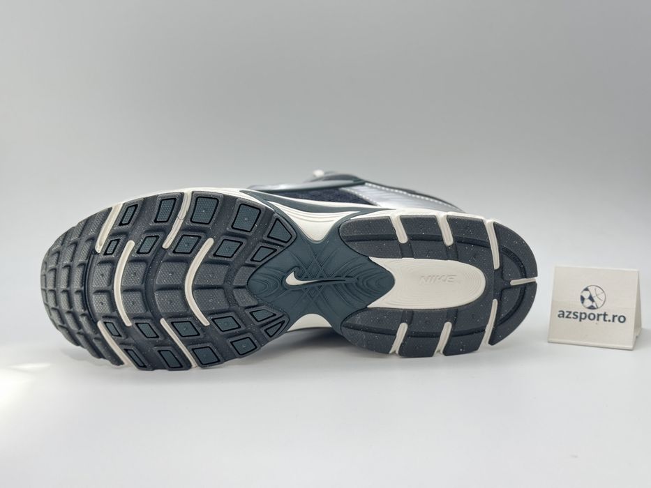 Nike V5 RNR Noi Originali (42,5)