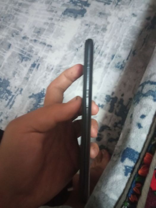 Redmi 8 sotiladi