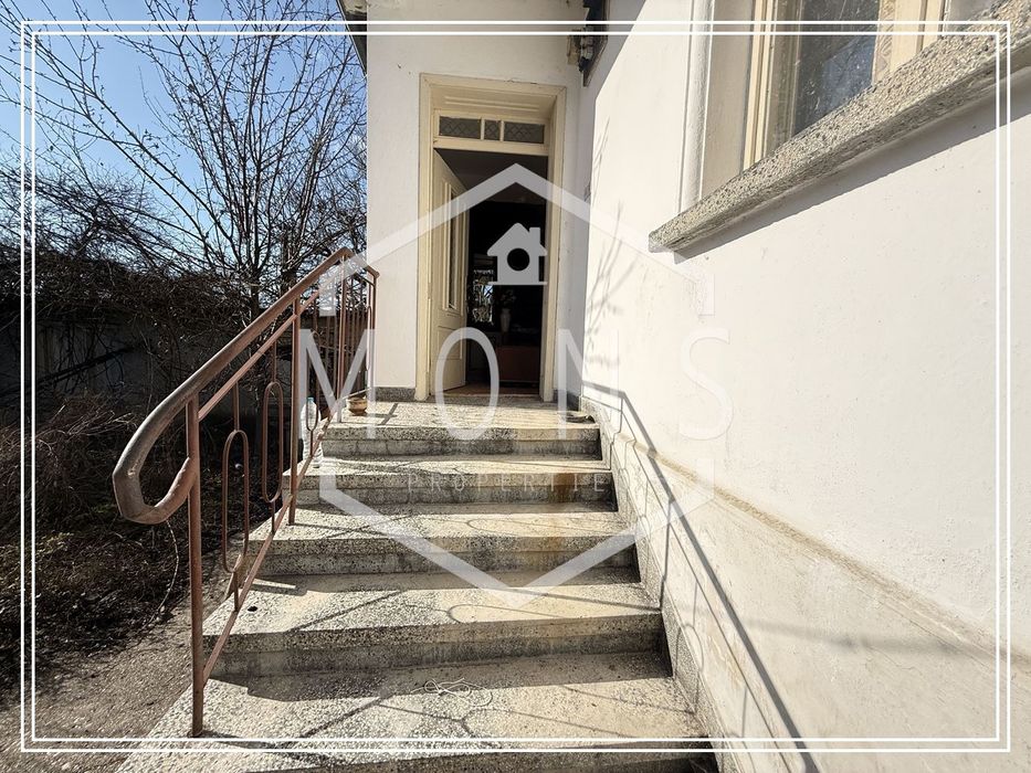 Къща в Габрово, област-с.Яворец площ 103 цена 45500