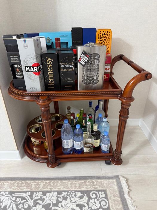 Продам гостинную