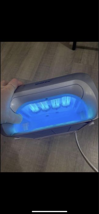 Lampa uv de unghii cu gel aproape noua!
