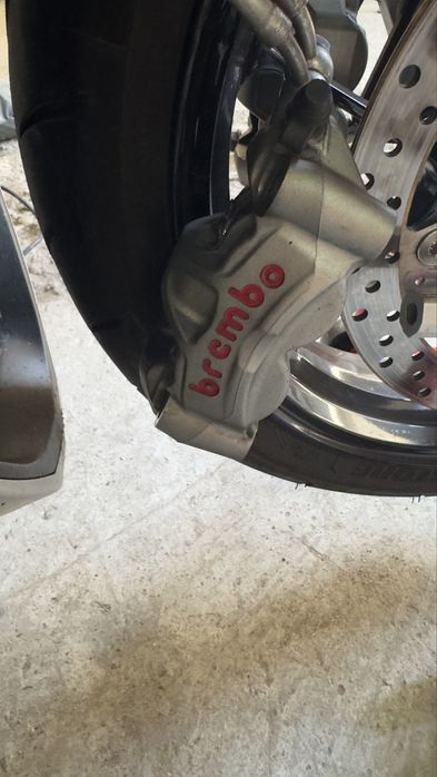 Накладки Brembo за мотор