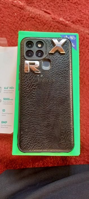 Infinix smart 6 32 /2