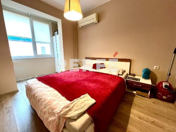 Продава се Тристаен апартамент в Бургас, Лазур - 71 кв.м за 2817 €/кв.м - Снимка #3