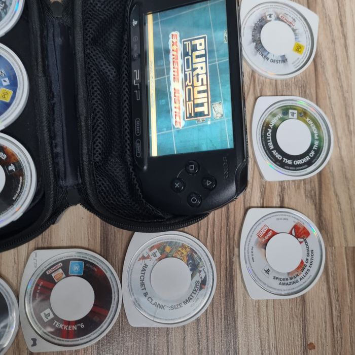 Play Station Portable PSP 1003 с редки игри