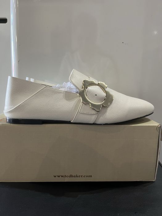 Едни разкошни обувки Ted Baker