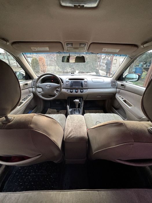 Продам camry 2002