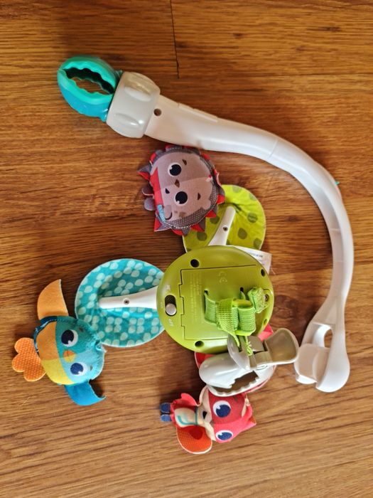 Въртележка с мелодии Tiny Love