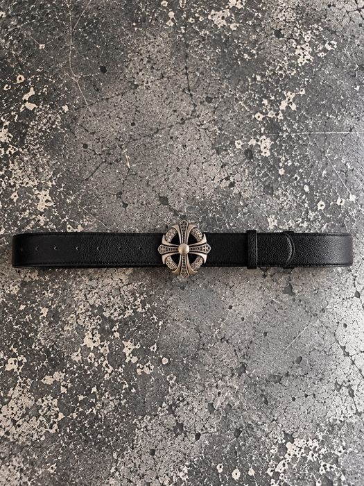 Curea Chrome Hearts