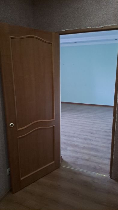 Мехкомнатные двери из дерева