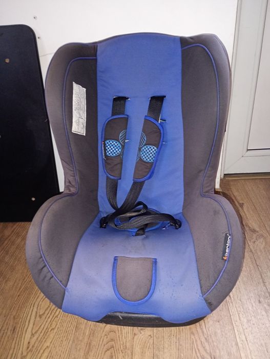 Scaun auto pentru copii